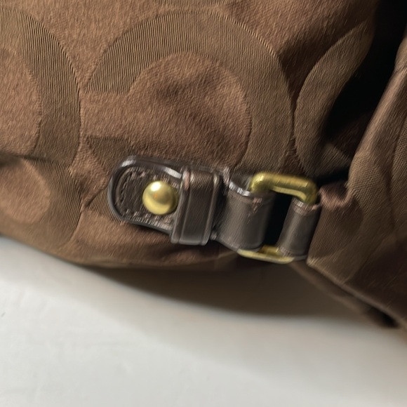 Coach brown monogram large bag - Picture 9 of 11